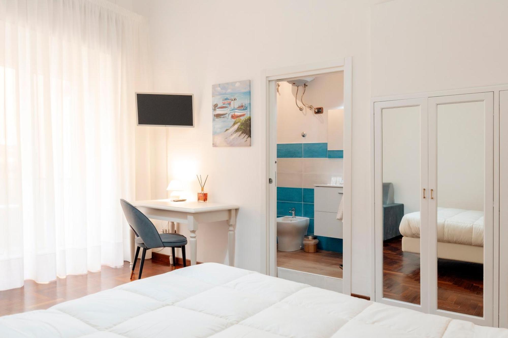 Piazza Tasso Suite Sorrente Extérieur photo